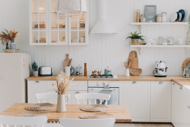 Keep it Simple: Kitchen Shelf Embellishments