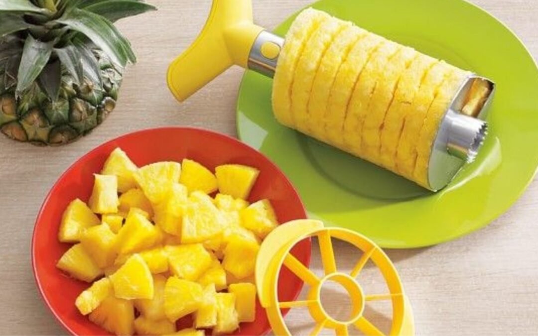 How to Use a Pineapple Slicer